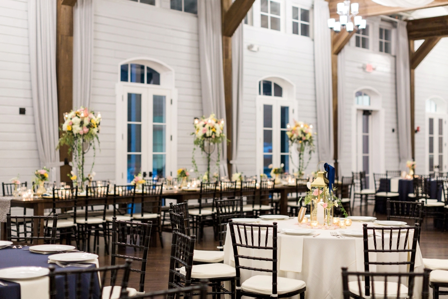 Chic, Elegant Navy and White Georgia Wedding via TheELD.com