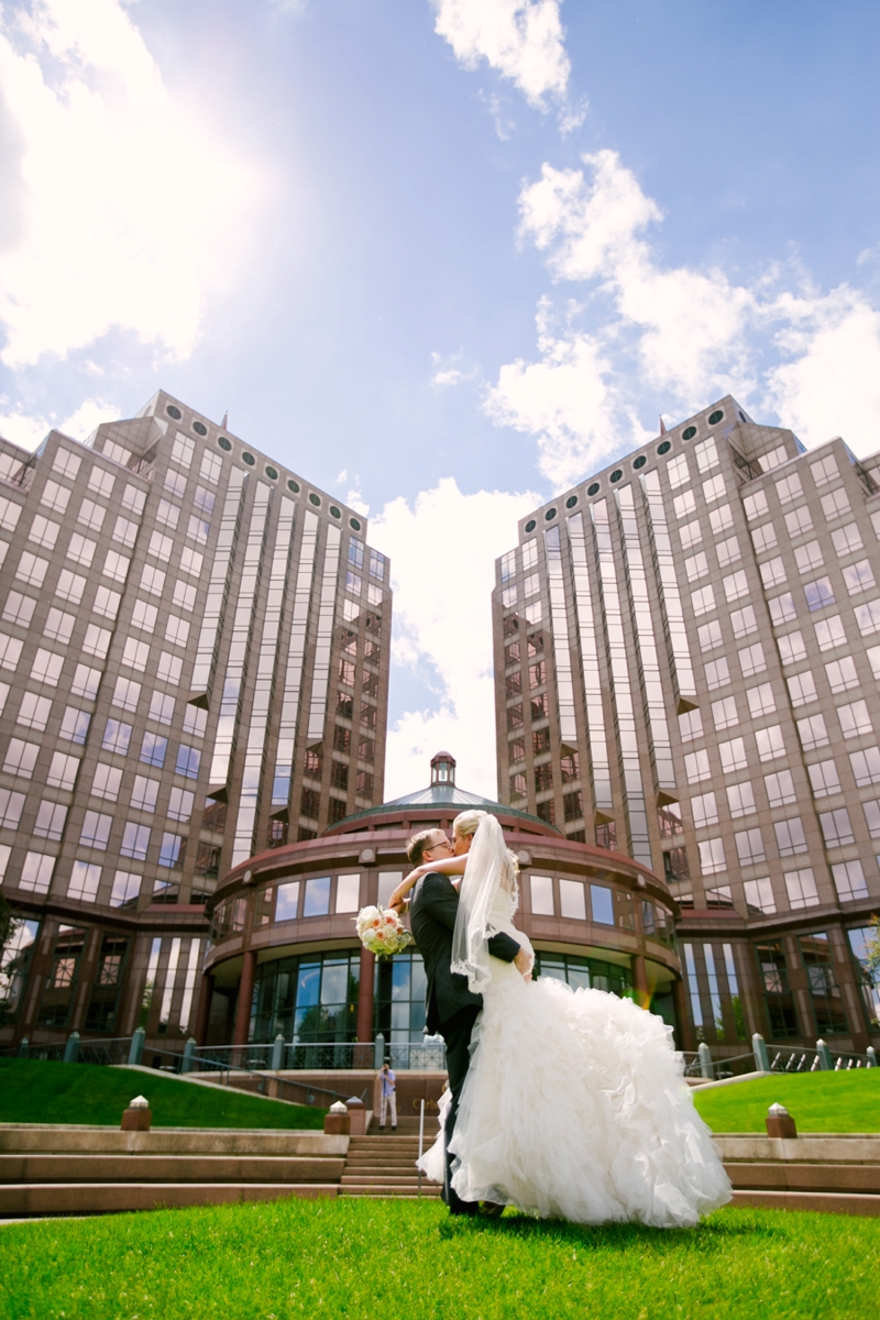 Elegant Ivory & Blush Minnesota Wedding via TheELD.com