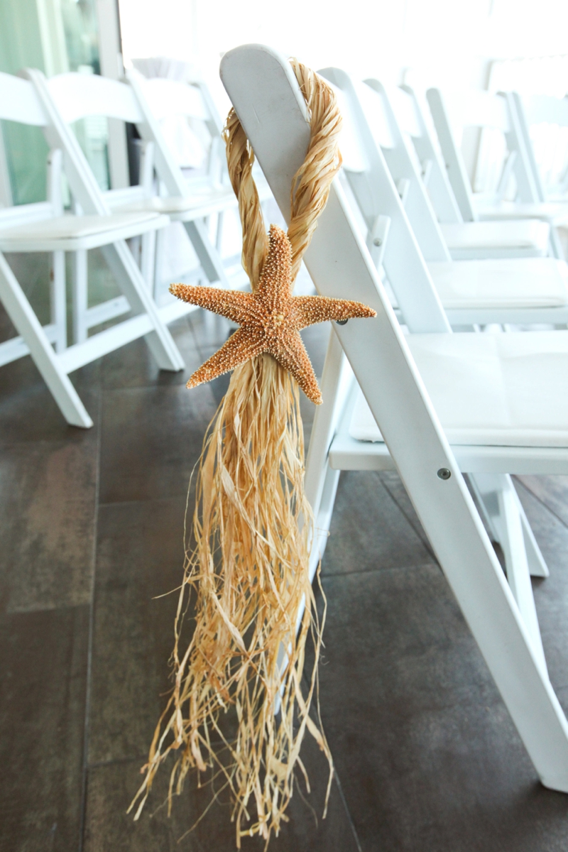 Beach Inspired Florida Destination Wedding via TheELD.com