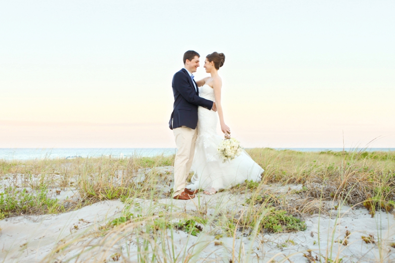 Beach Inspired Florida Destination Wedding via TheELD.com