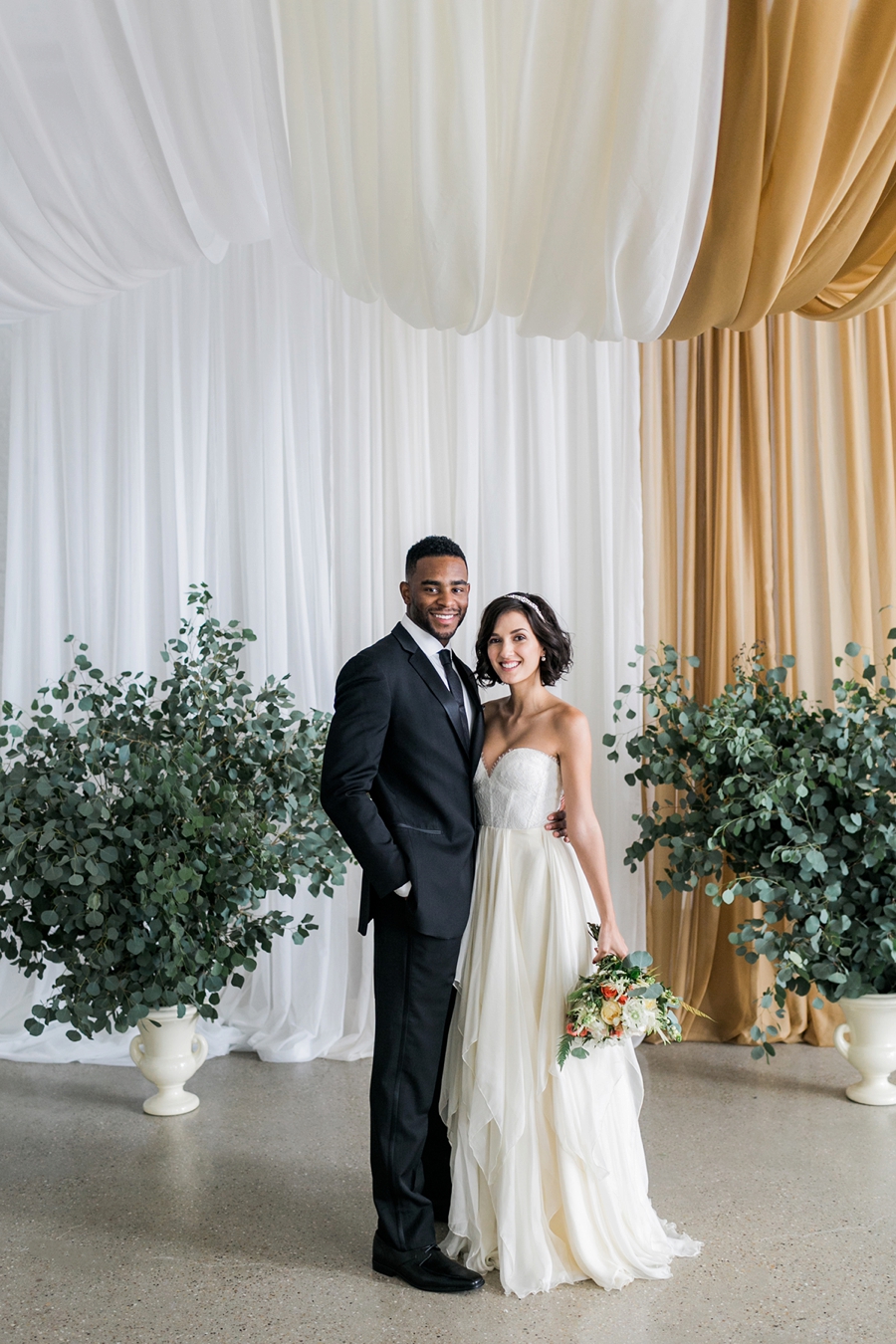 Modern & Romantic Wedding Ideas Inspired By Aisle Society via TheELD.com