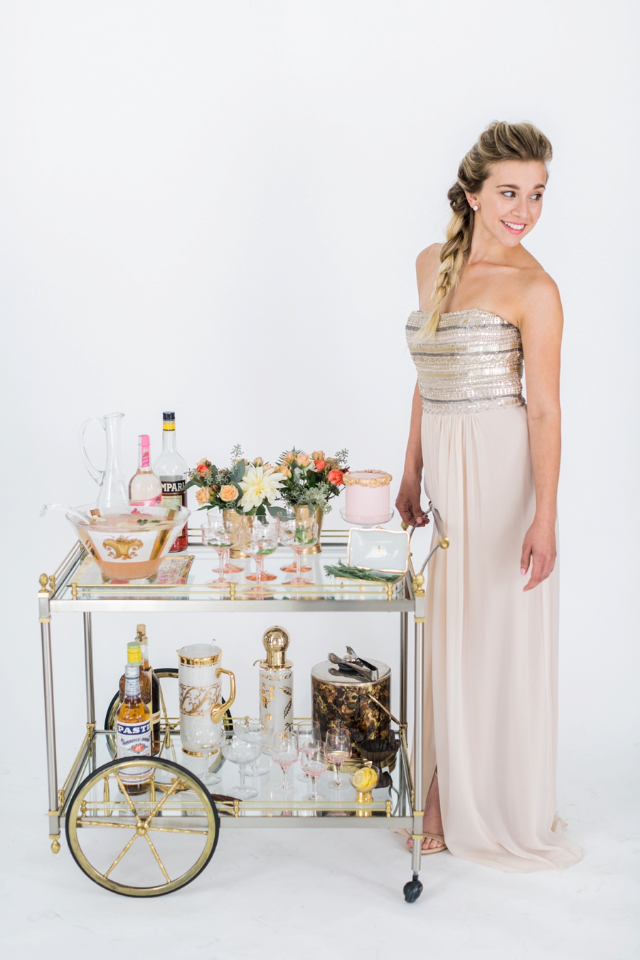 Modern & Romantic Wedding Ideas Inspired By Aisle Society via TheELD.com