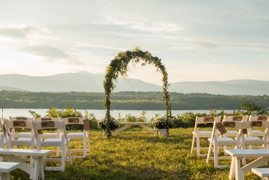 An Eclectic Navy & Orange New York Wedding via TheELD.com