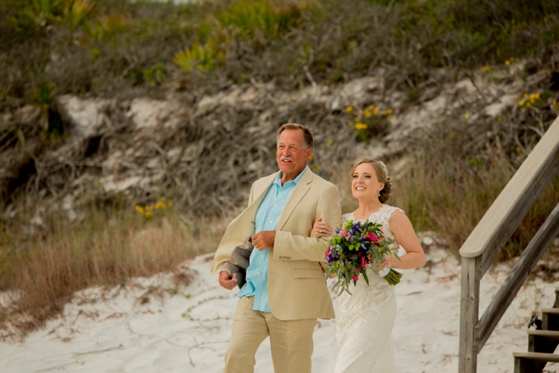 Colorful Florida Destination Wedding via TheELD.com