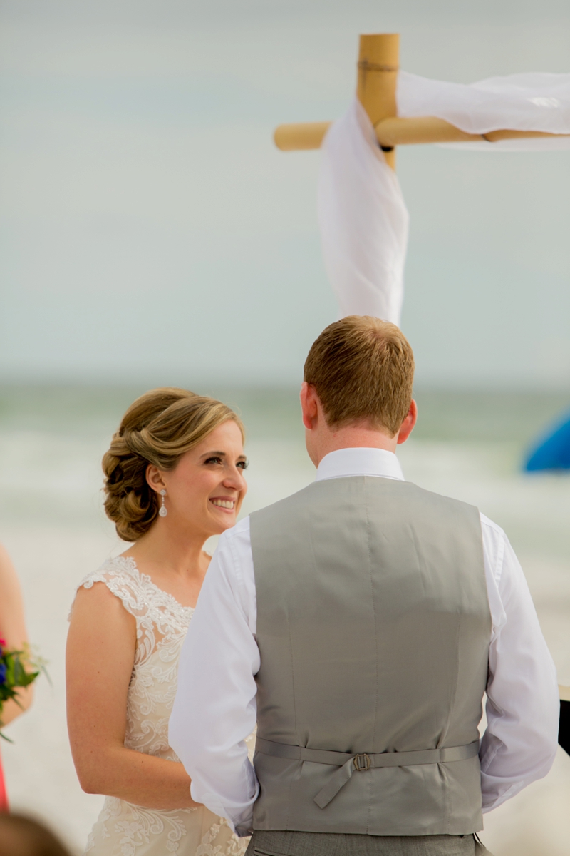 Colorful Florida Destination Wedding via TheELD.com