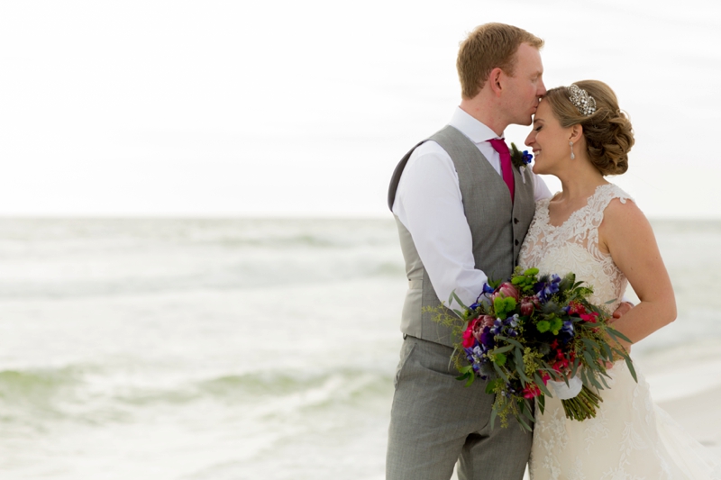 Colorful Florida Destination Wedding via TheELD.com