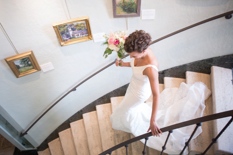 Rustic Elegant Blush Cincinnati Wedding via TheELD.com