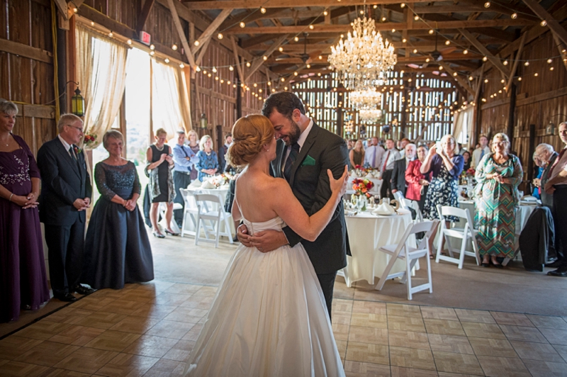 Rustic & Bright Upstate New York Wedding via TheELD.com