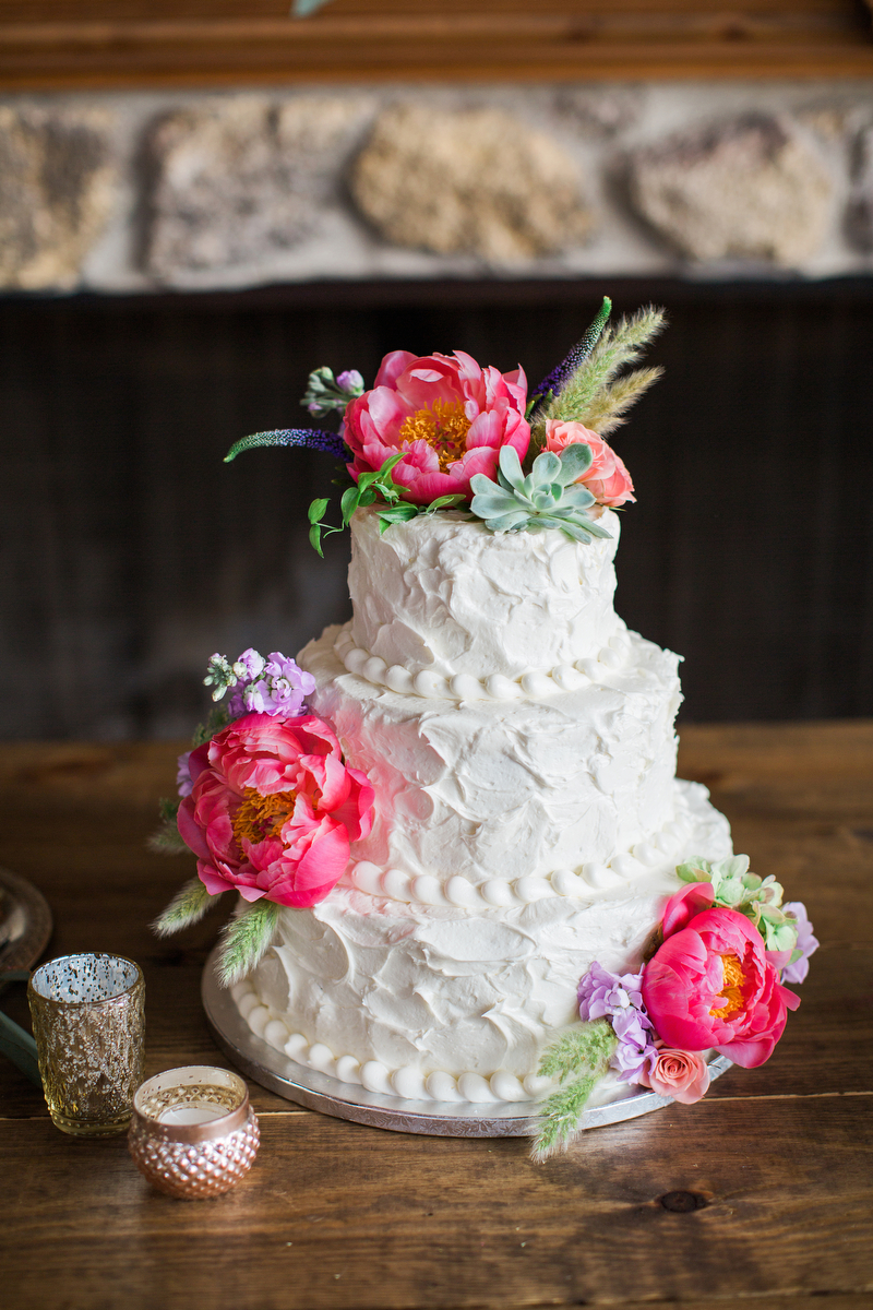 Colorful Rustic Boho Amelia Island Wedding via TheELD.com