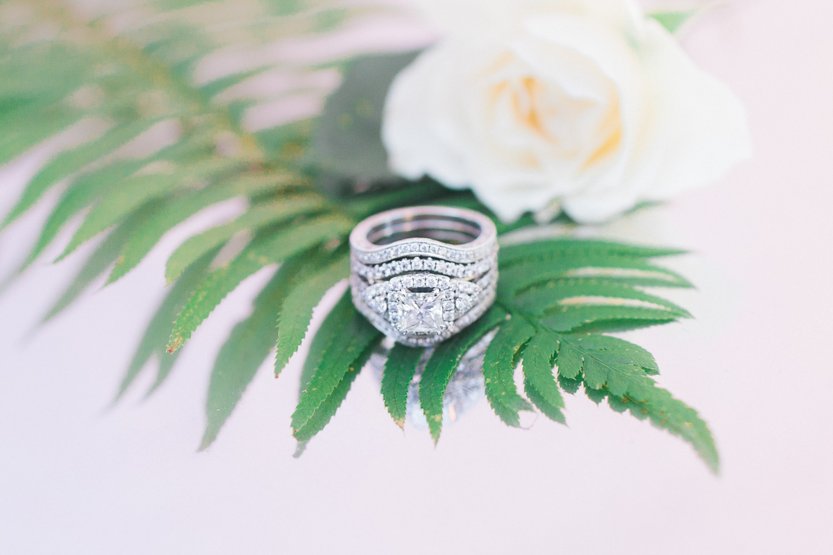 Modern Romantic Green & White Wedding Ideas via TheELD.com