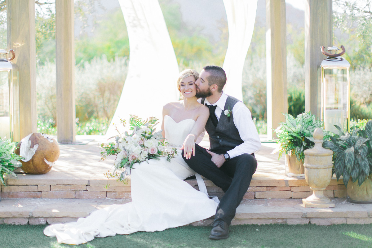 Modern Romantic Green & White Wedding Ideas via TheELD.com