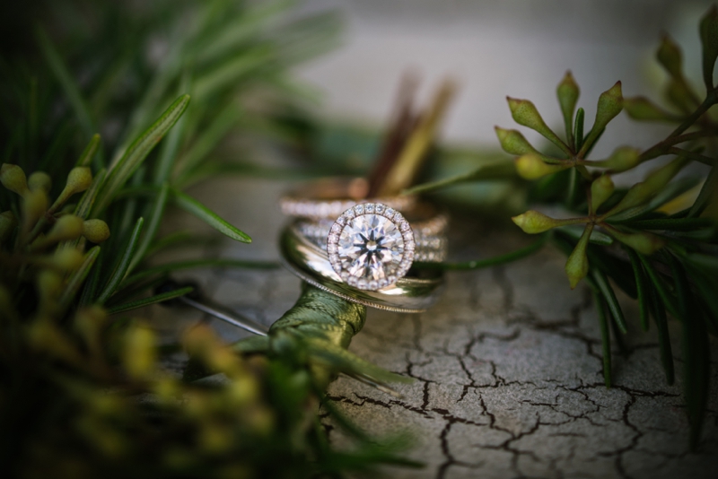 Elegant Navy & Gold Rosemary Beach Wedding via TheELD.com