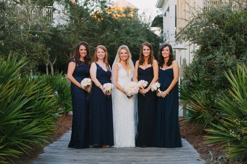 Elegant Navy & Gold Rosemary Beach Wedding via TheELD.com