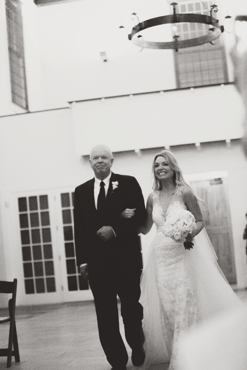 Elegant Navy & Gold Rosemary Beach Wedding via TheELD.com