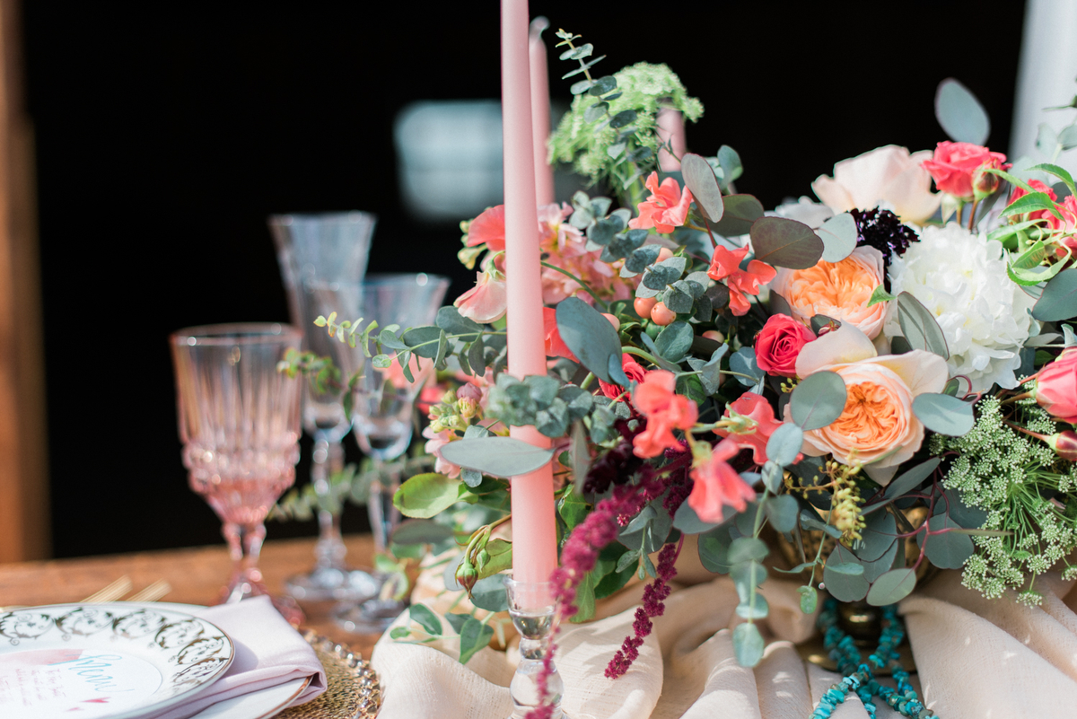 Romantic Arizona Inspired Wedding Ideas via TheELD.com