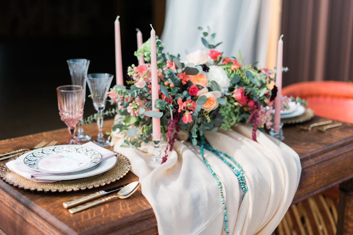 Romantic Arizona Inspired Wedding Ideas via TheELD.com