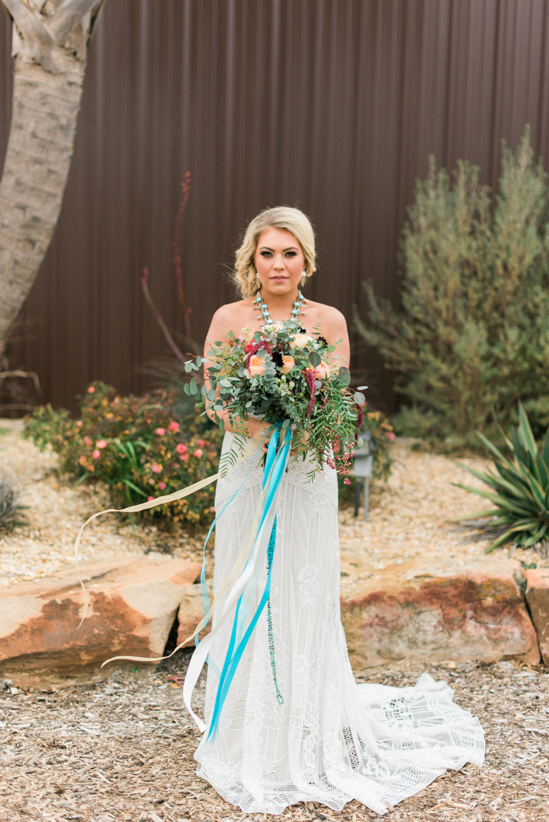 Romantic Arizona Inspired Wedding Ideas via TheELD.com