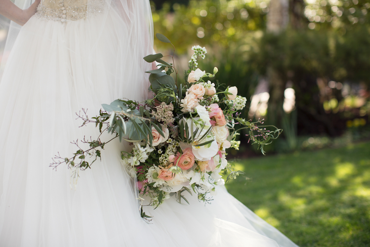 Romantic & Organic Wedding Ideas via TheELD.com