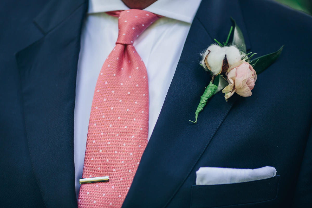 Rustic Romantic Navy and Blush Wedding via TheELD.com