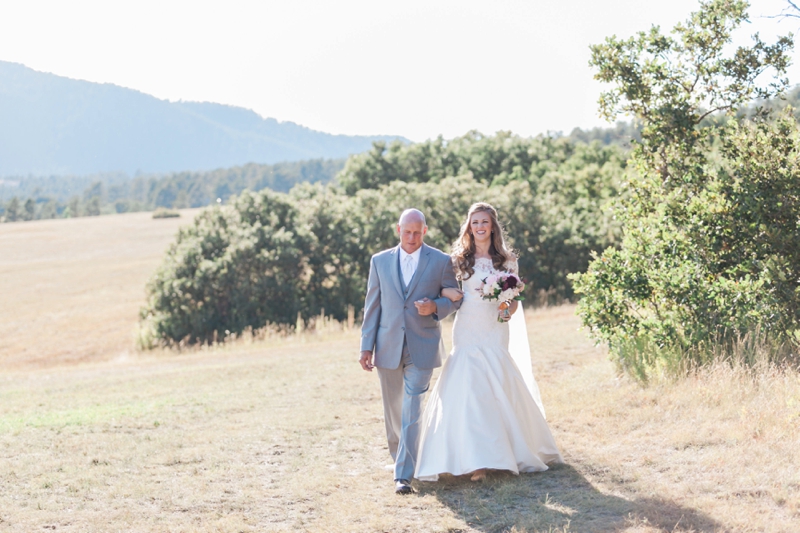 A Blush and Red Colorado Wedding via TheELD.com