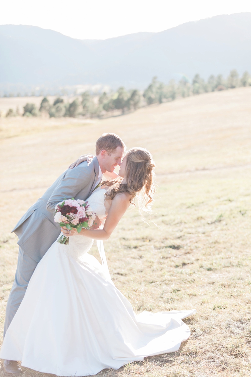 A Blush and Red Colorado Wedding via TheELD.com