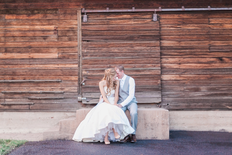 A Blush and Red Colorado Wedding via TheELD.com