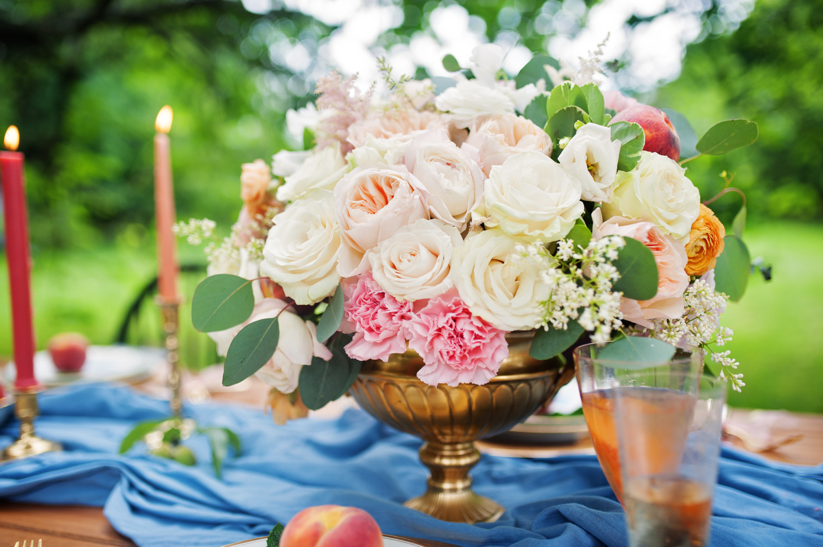 Vintage Peach Southern Wedding Ideas via TheELD.com