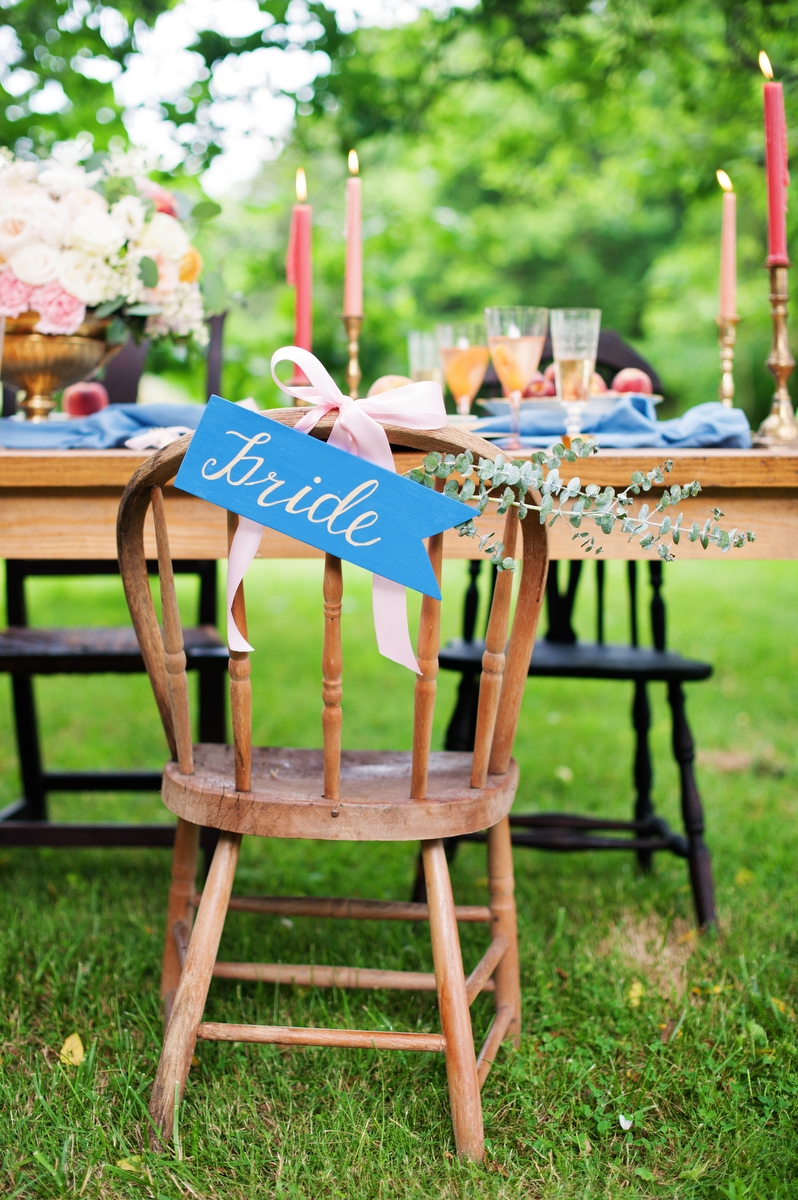 Vintage Peach Southern Wedding Ideas via TheELD.com