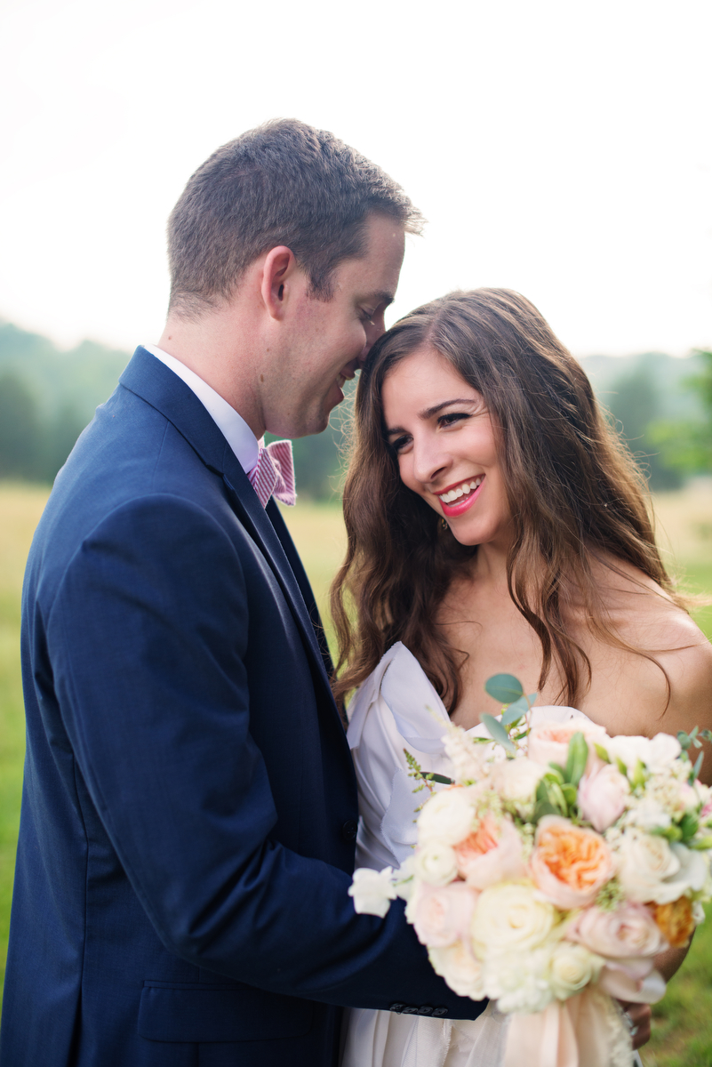 Vintage Peach Southern Wedding Ideas via TheELD.com