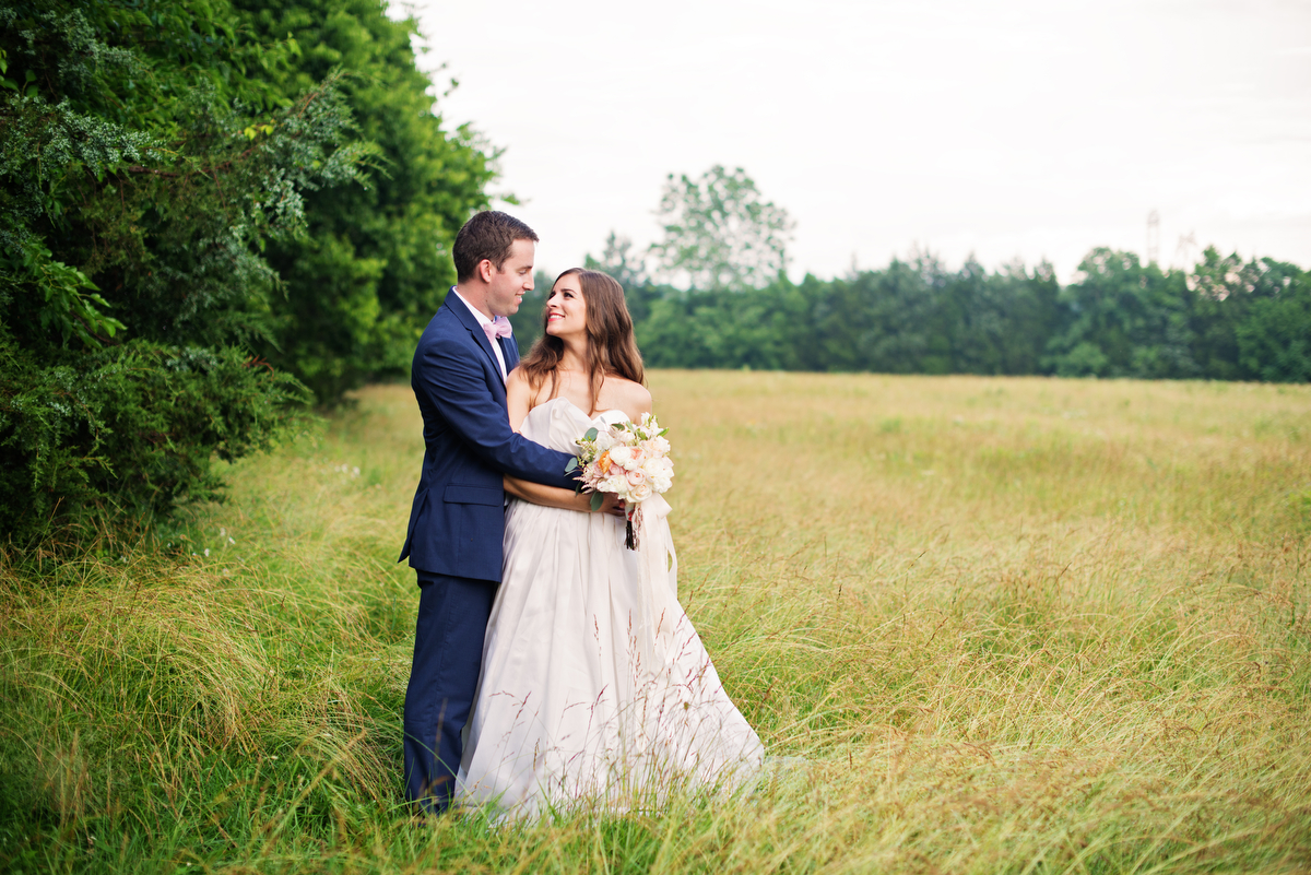 Vintage Peach Southern Wedding Ideas via TheELD.com