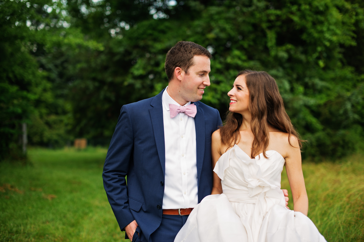 Vintage Peach Southern Wedding Ideas via TheELD.com