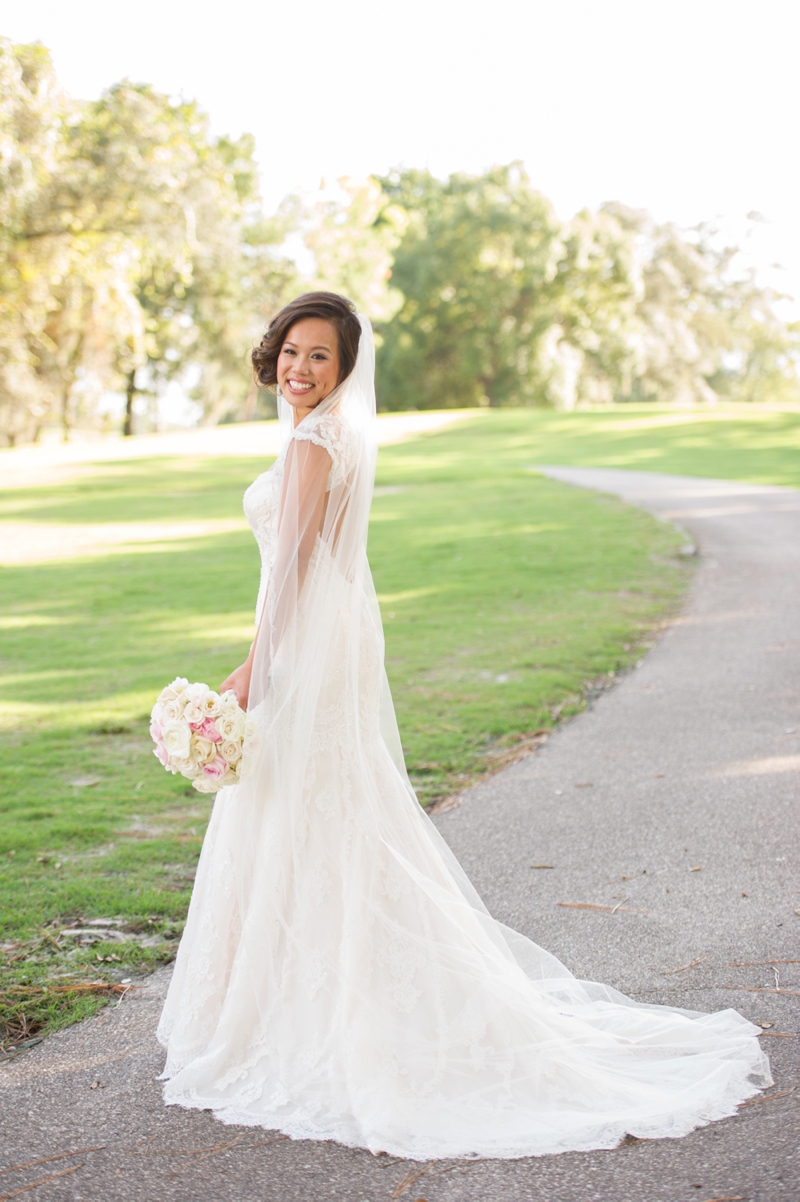 Elegant Blush & Gold Florida Wedding via TheELD.com