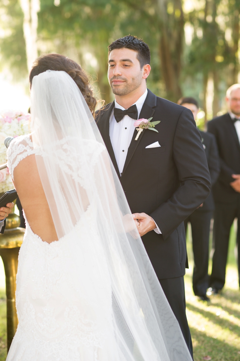 Elegant Blush & Gold Florida Wedding via TheELD.com