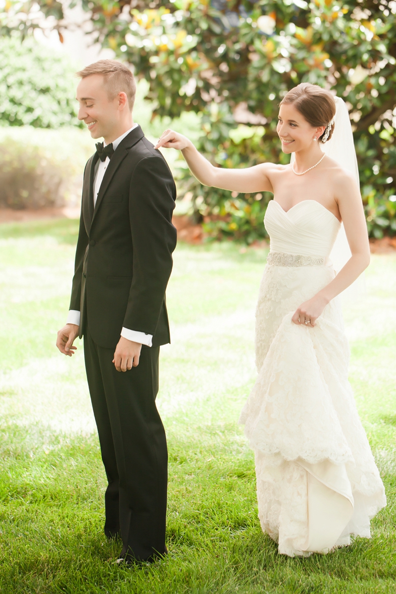 Elegant Black & Gold North Carolina Wedding via TheELD.com