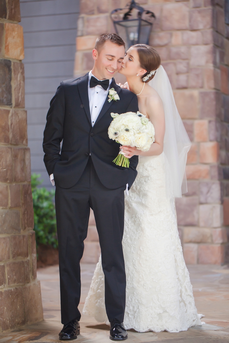 Elegant Black & Gold North Carolina Wedding via TheELD.com