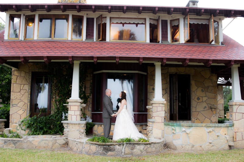 Candlelit Blush and Gold Florida Wedding via TheELD.com