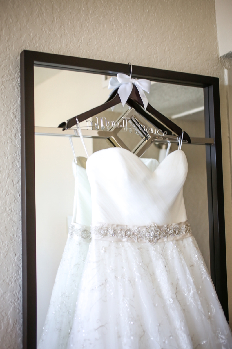 Elegant Pink & Navy Tampa Wedding via TheELD.com