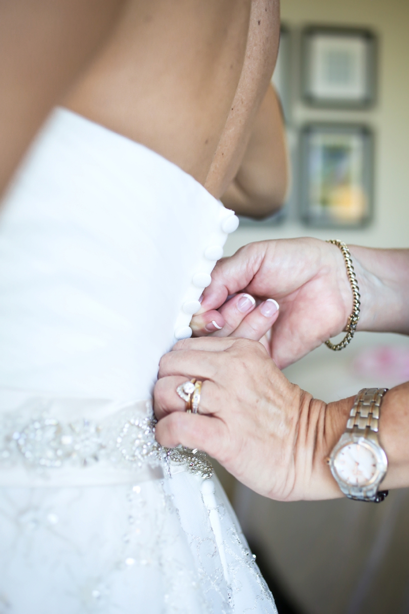 Elegant Pink & Navy Tampa Wedding via TheELD.com