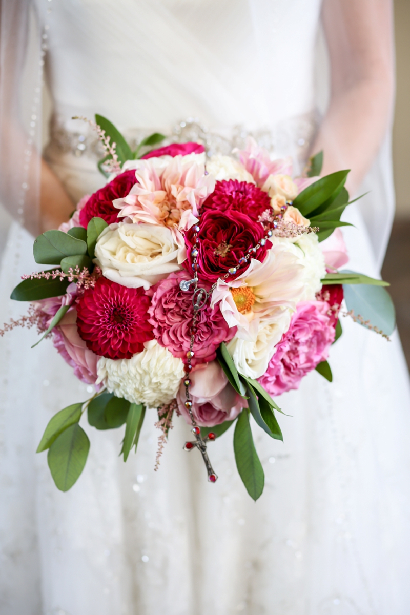 Elegant Pink & Navy Tampa Wedding via TheELD.com