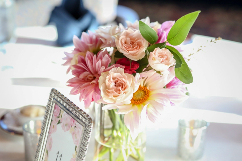 Elegant Pink & Navy Tampa Wedding via TheELD.com