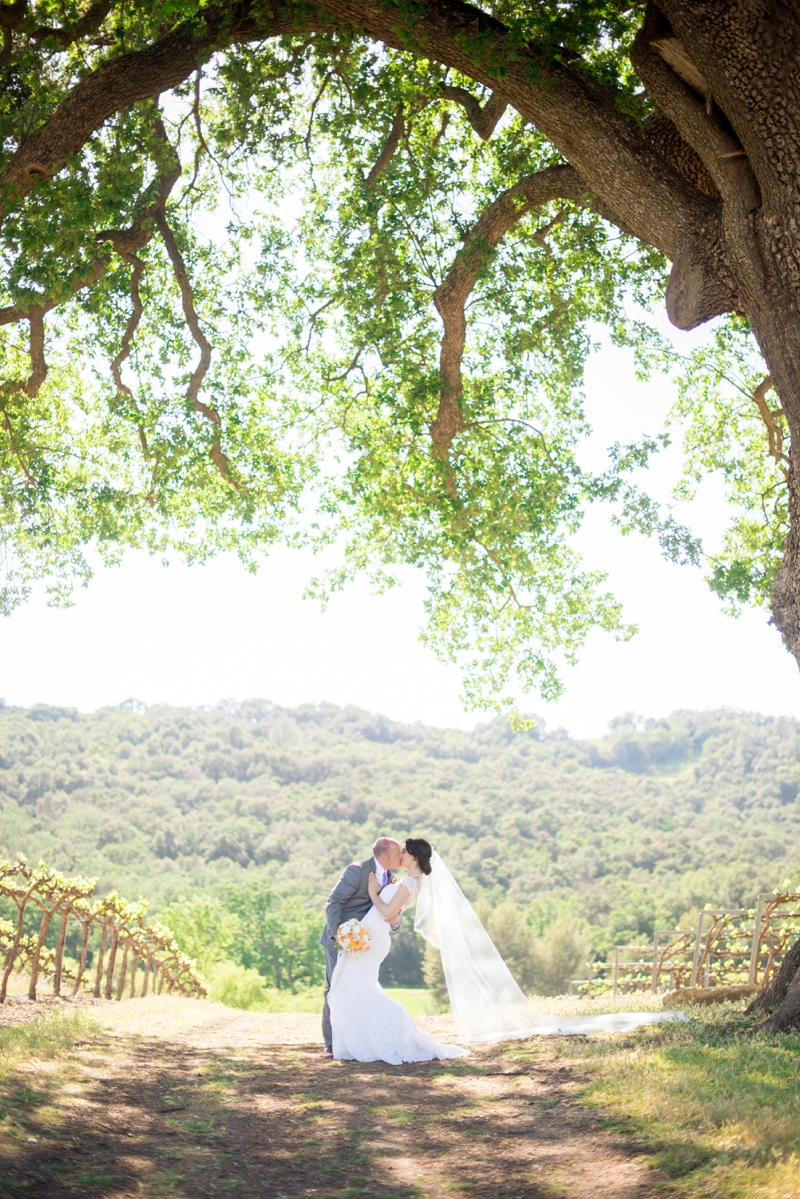 An Intimate California Vineyard Wedding via TheELD.com