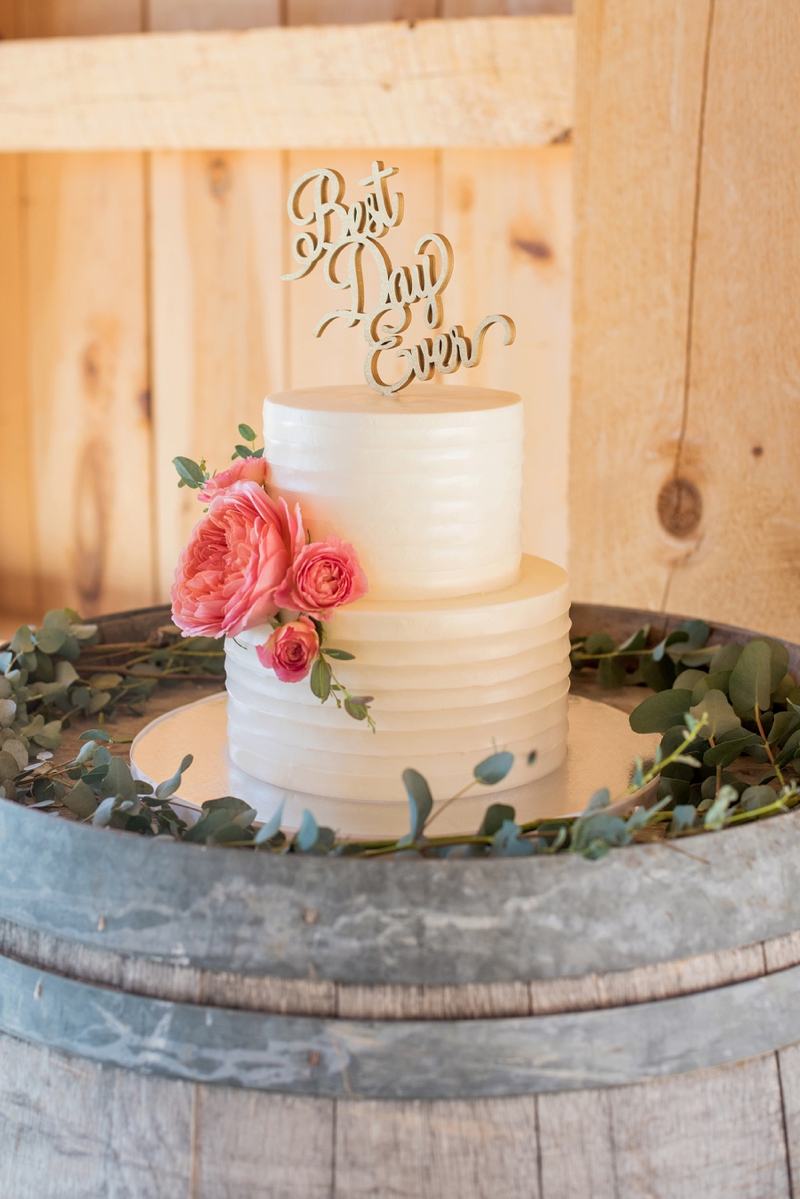 An Intimate California Vineyard Wedding via TheELD.com