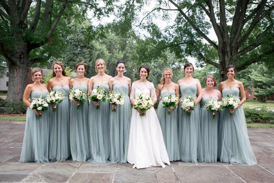 A Classic & Timeless North Carolina Wedding via TheELD.com