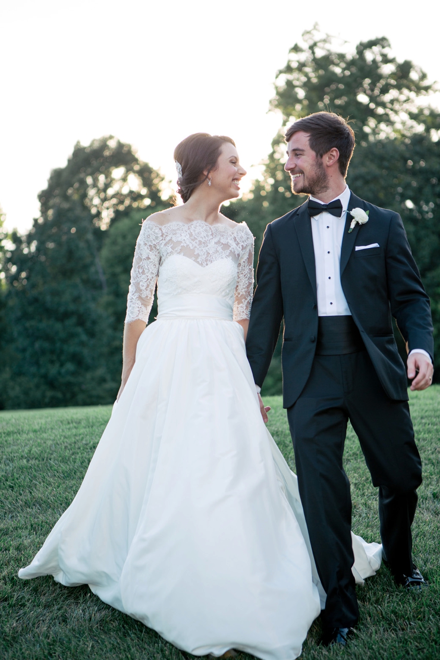 A Classic & Timeless North Carolina Wedding via TheELD.com