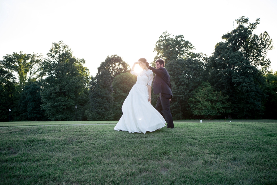 A Classic & Timeless North Carolina Wedding via TheELD.com