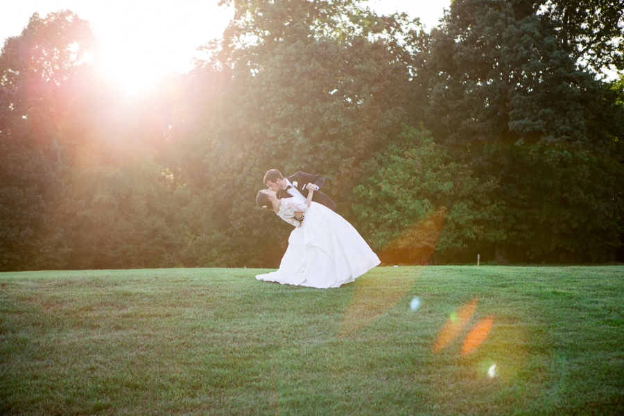 A Classic & Timeless North Carolina Wedding via TheELD.com