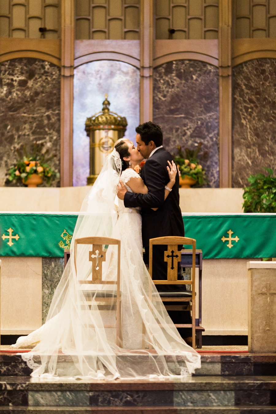 A Colorful Fiesta Inspired Los Angeles Wedding via TheELD.com