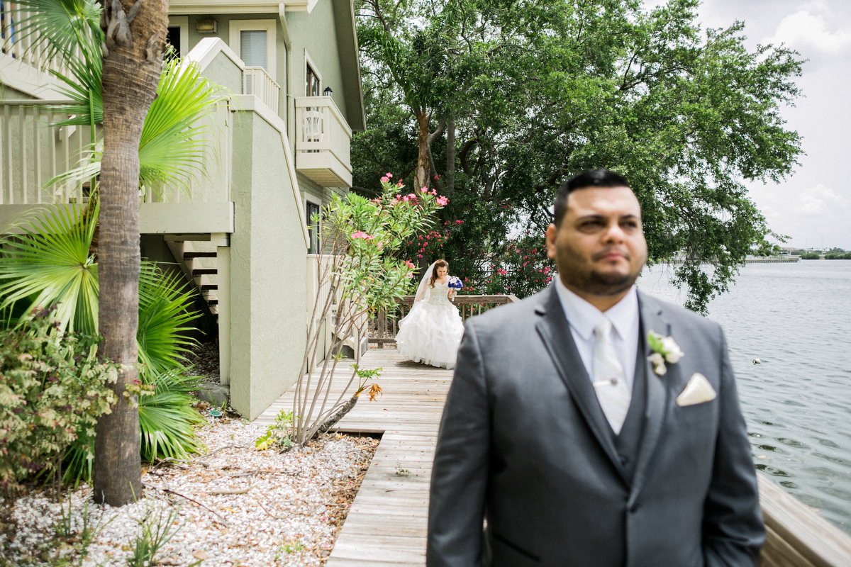 A Romantic Red White and Blue Wedding via TheELD.com