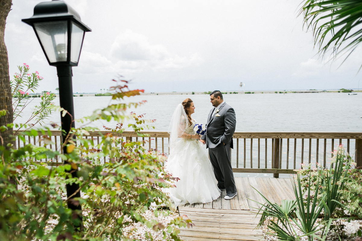 A Romantic Red White and Blue Wedding via TheELD.com