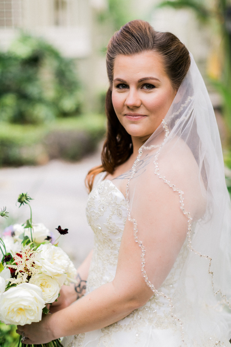 A Romantic Red White and Blue Wedding via TheELD.com